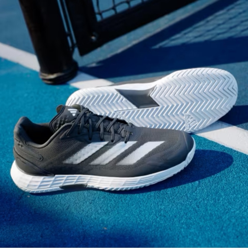 Mens Defiant Speed 2 Tennis Shoes Core Black and White